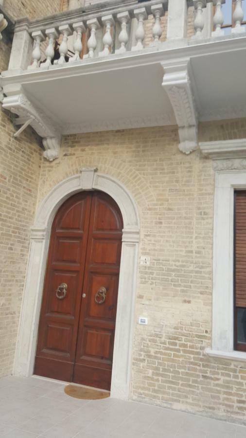 Betta'S Home Vasto Bagian luar foto